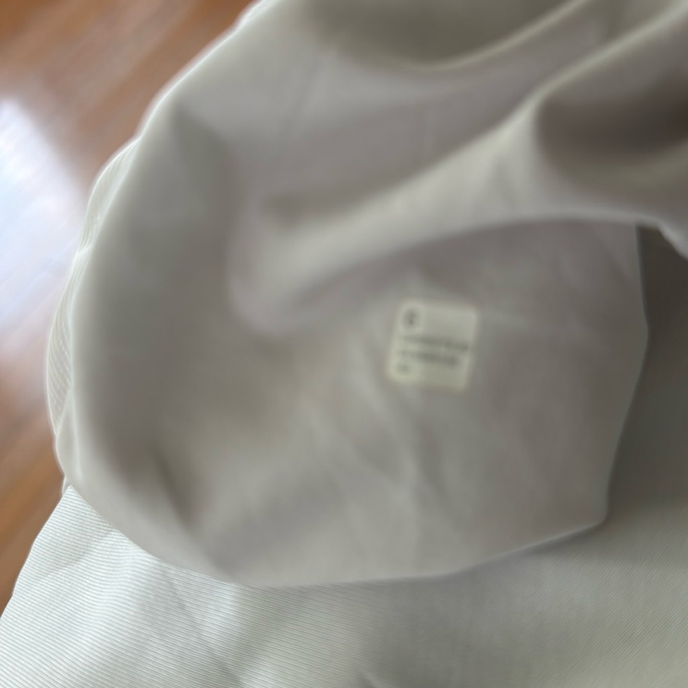 Lululemon white softstreme joggers